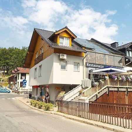 Apart-Invest Apartament Alter Ego ชกลาร์สกา ปอเรมบา ภายนอก รูปภาพ