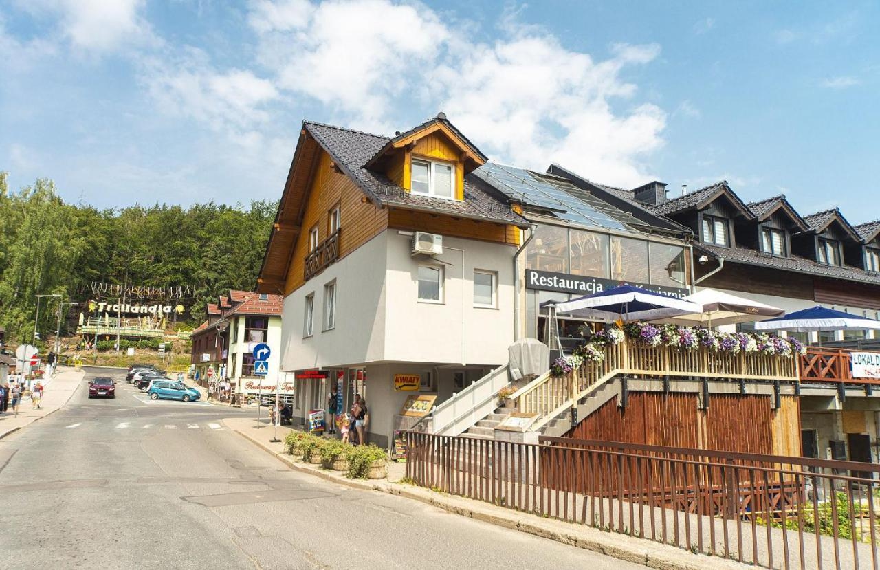 Apart-Invest Apartament Alter Ego ชกลาร์สกา ปอเรมบา ภายนอก รูปภาพ