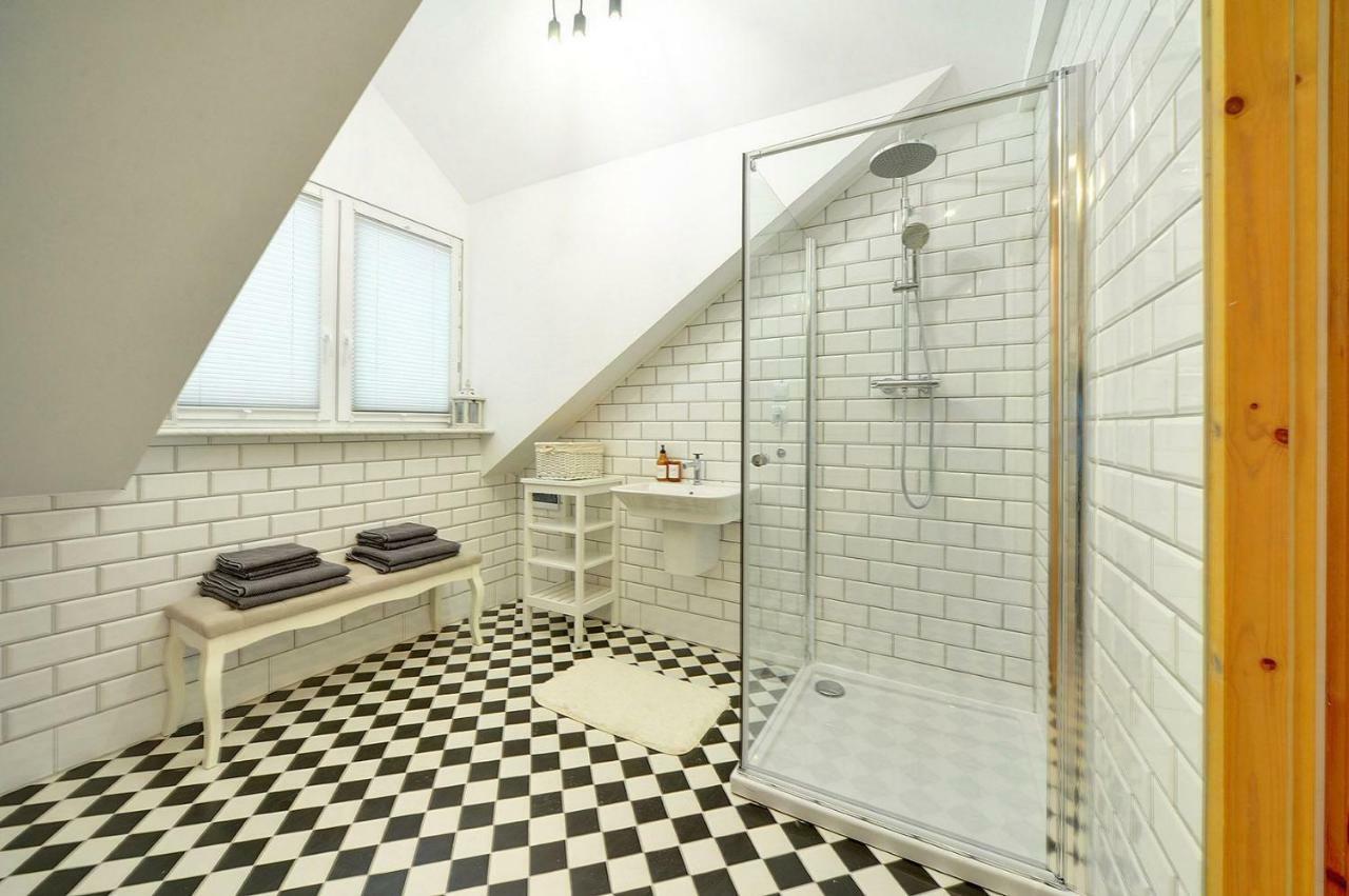 Apart-Invest Apartament Alter Ego ชกลาร์สกา ปอเรมบา ภายนอก รูปภาพ